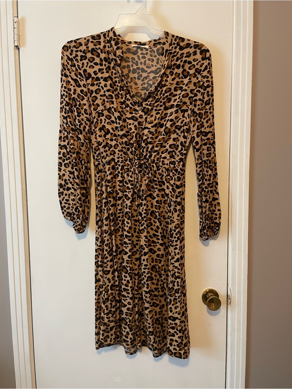 Leopard Print V-Neck Midi Dress - Tan/Black
